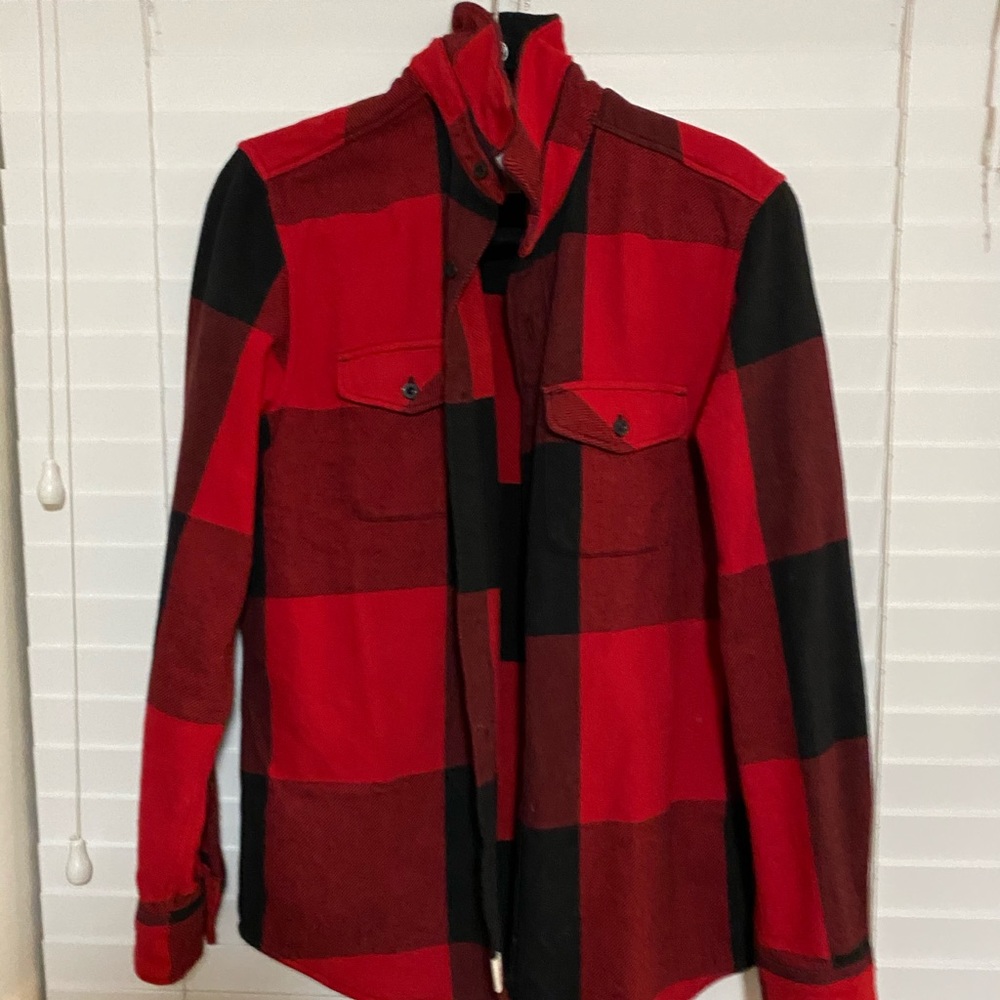 Men’s AE Red/Black Flannel